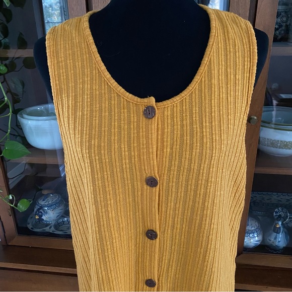W5 Golden Yellow Button Front Knit Tank Top - Picture 2 of 7